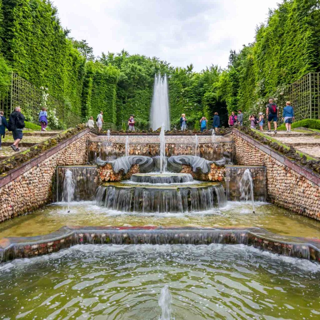 bosquet van de drie fonteinen versailles tuinen