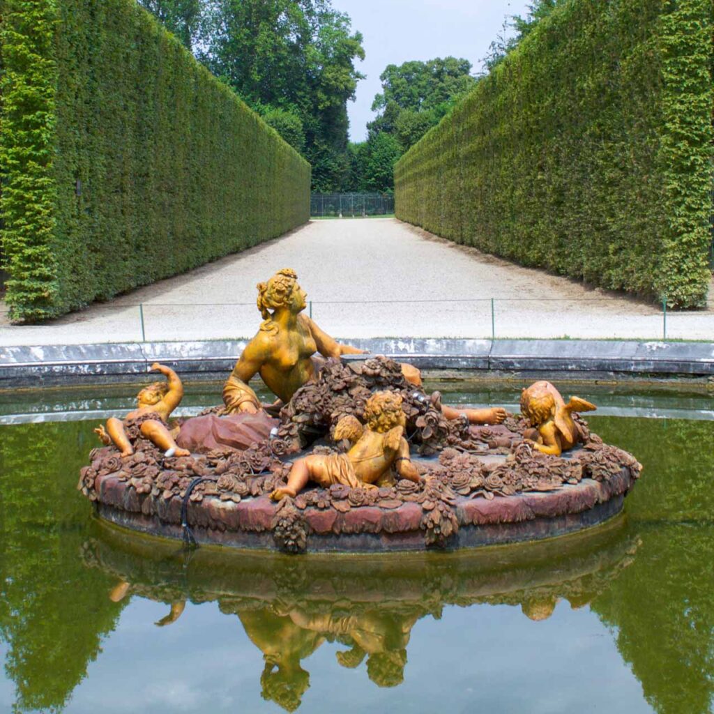 vier seizoenen fontein versailles